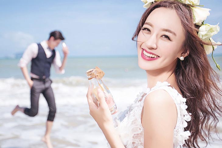 球场婚纱照